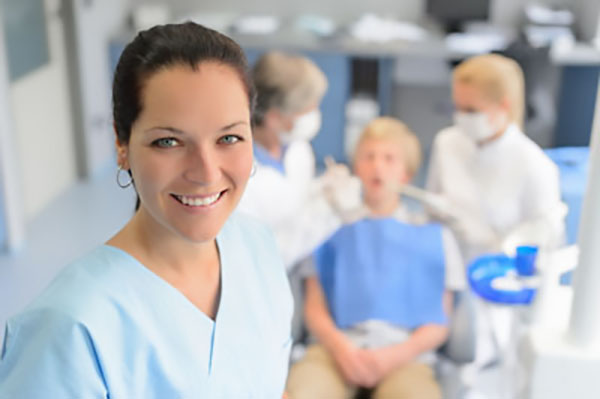 How Family Dentists Use Dental Bonding To Repair Teeth